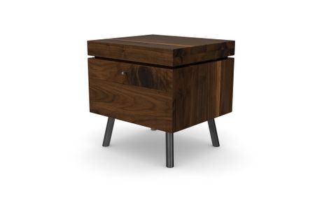 Nachttisch Bago aus amerikanischem Nussbaum Massivholz