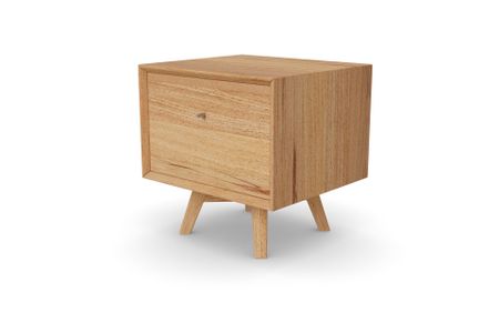 Nachttisch Quinto aus Kernbuche Massivholz