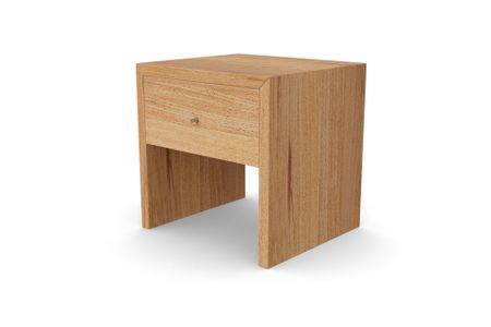 Nachttisch Vango aus Kernbuche Massivholz