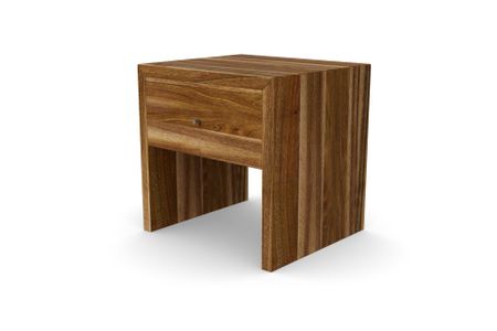 Nachttisch Vango aus europ&auml;ischem Nussbaum Massivholz